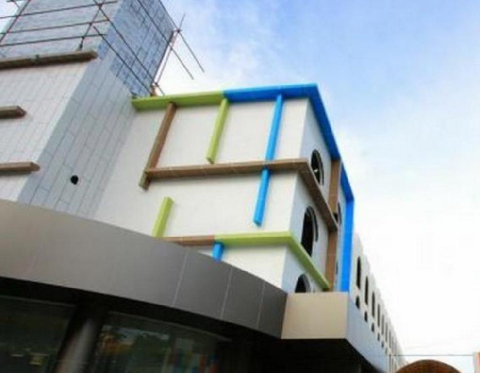 Hotel Papa Siriraj 3*